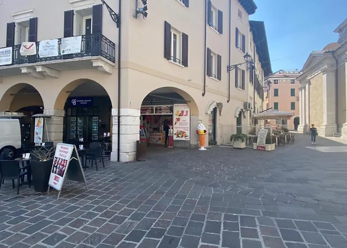 Malvezzi24 Boutique Rooms Desenzano del Garda